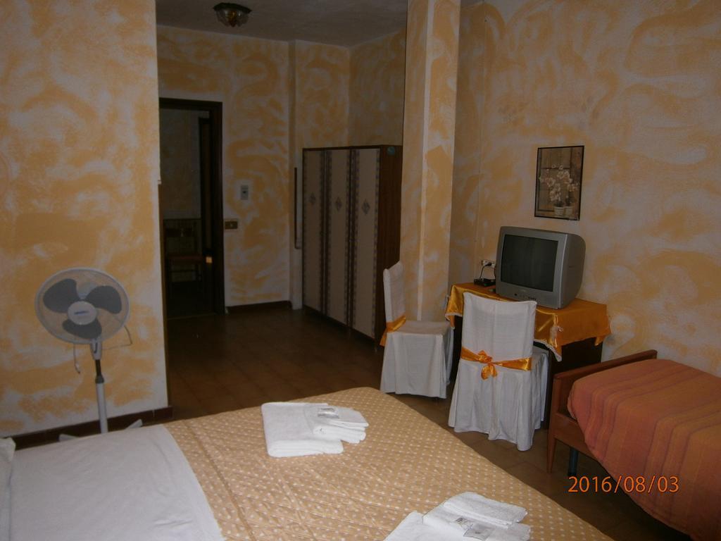 Albergo Il Cantuccio Bolano Kültér fotó